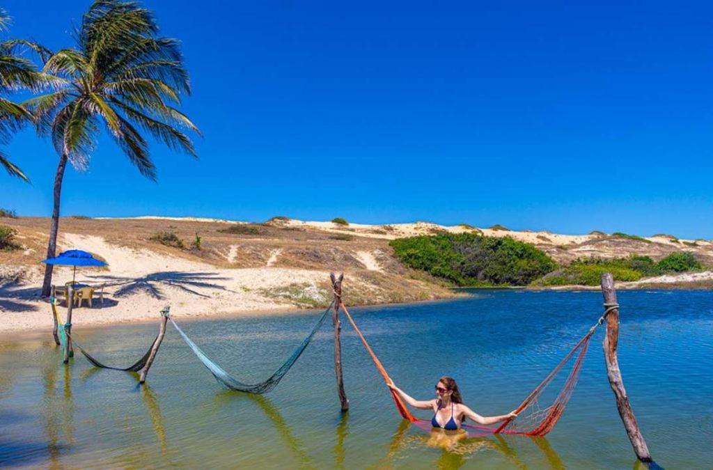 Praia Tabuba Do Morro Branco Suite 04 Pessoas Beberibe Esterno foto